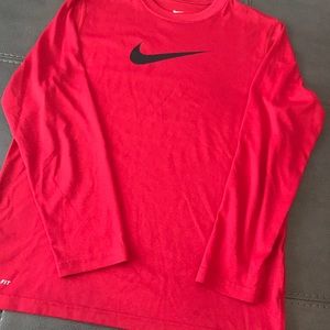 Boys Long sleeve Nike tee